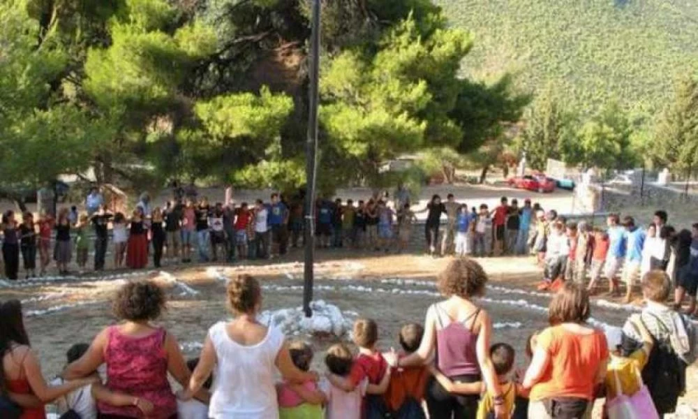 Αναρτήθηκαν οι πίνακες από τον ΟΑΕΔ για τις παιδικές κατασκηνώσεις